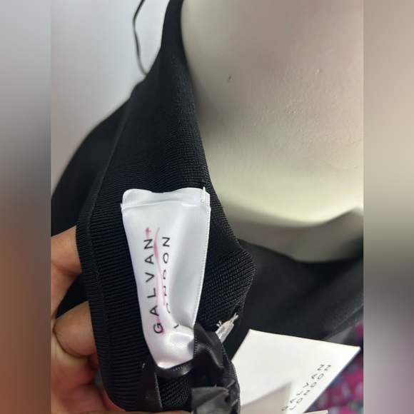 Galvan London CLEOPATRA DRESS - BLACK (M) - Picture 2 of 14